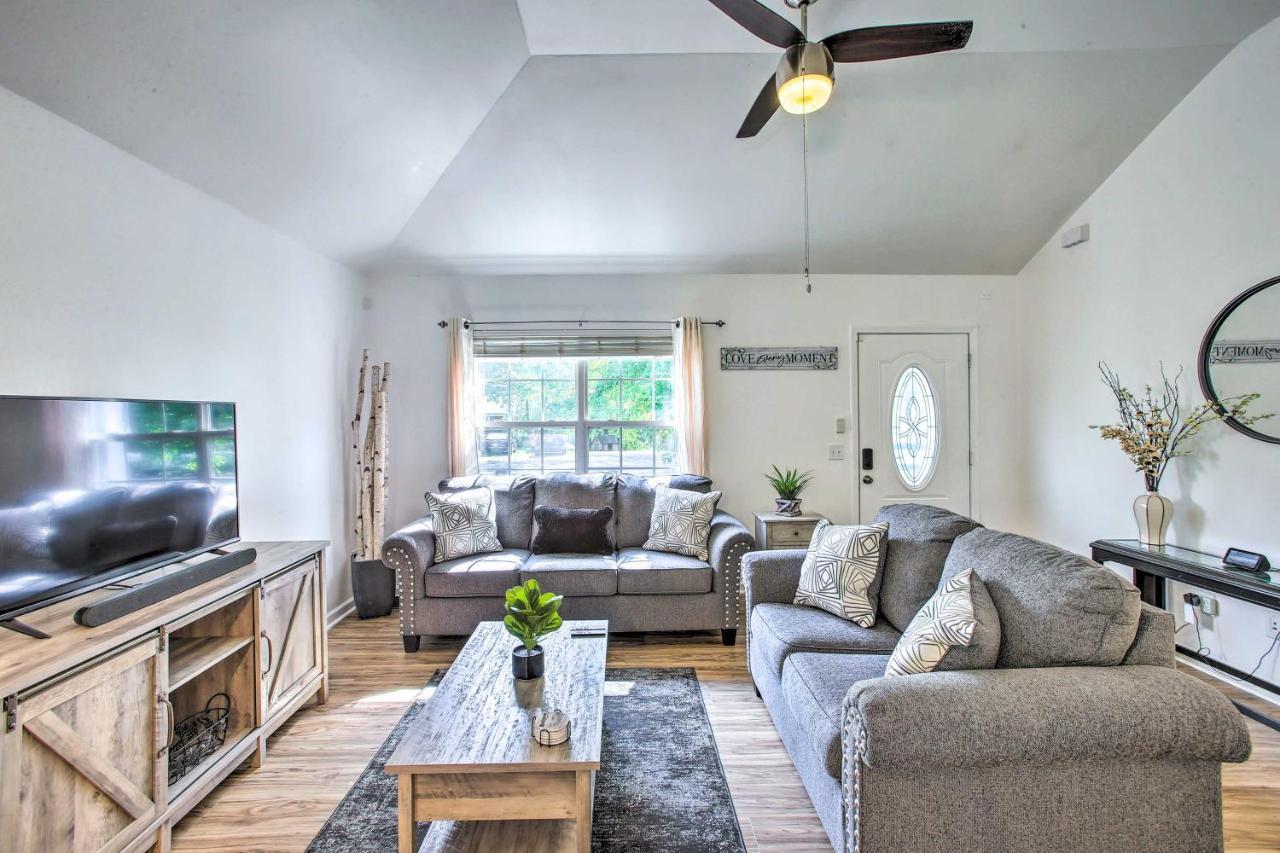 Villa Charming Springfield Escape With Furnished Deck Exterior foto