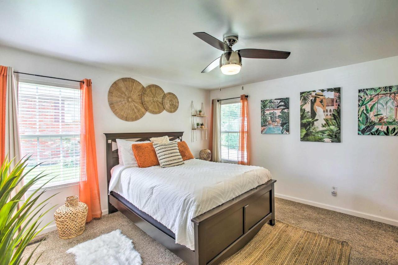 Villa Charming Springfield Escape With Furnished Deck Exterior foto
